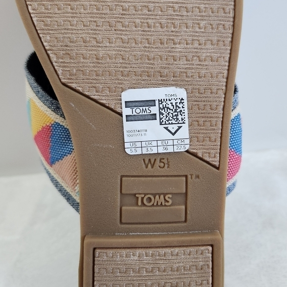 Toms Viv Crisscross Geometric Flat Slide Sandals Size 5.5 NWT - Picture 12 of 13